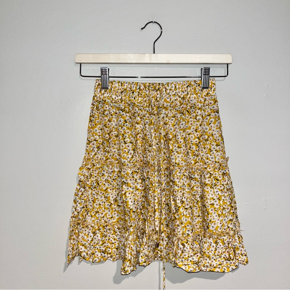 Floral Ruffle Skirt Size Small with adjustable waist